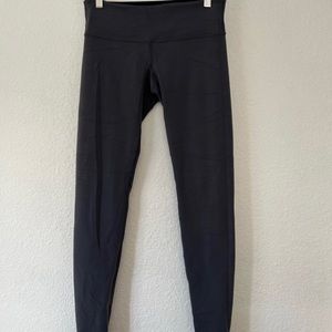 Lululemon *size 4* Black Leggings